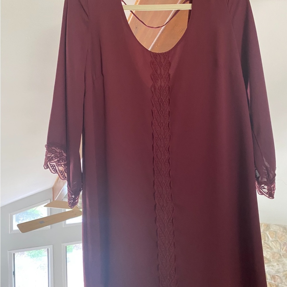 ASTR Dress Size L Burgundy